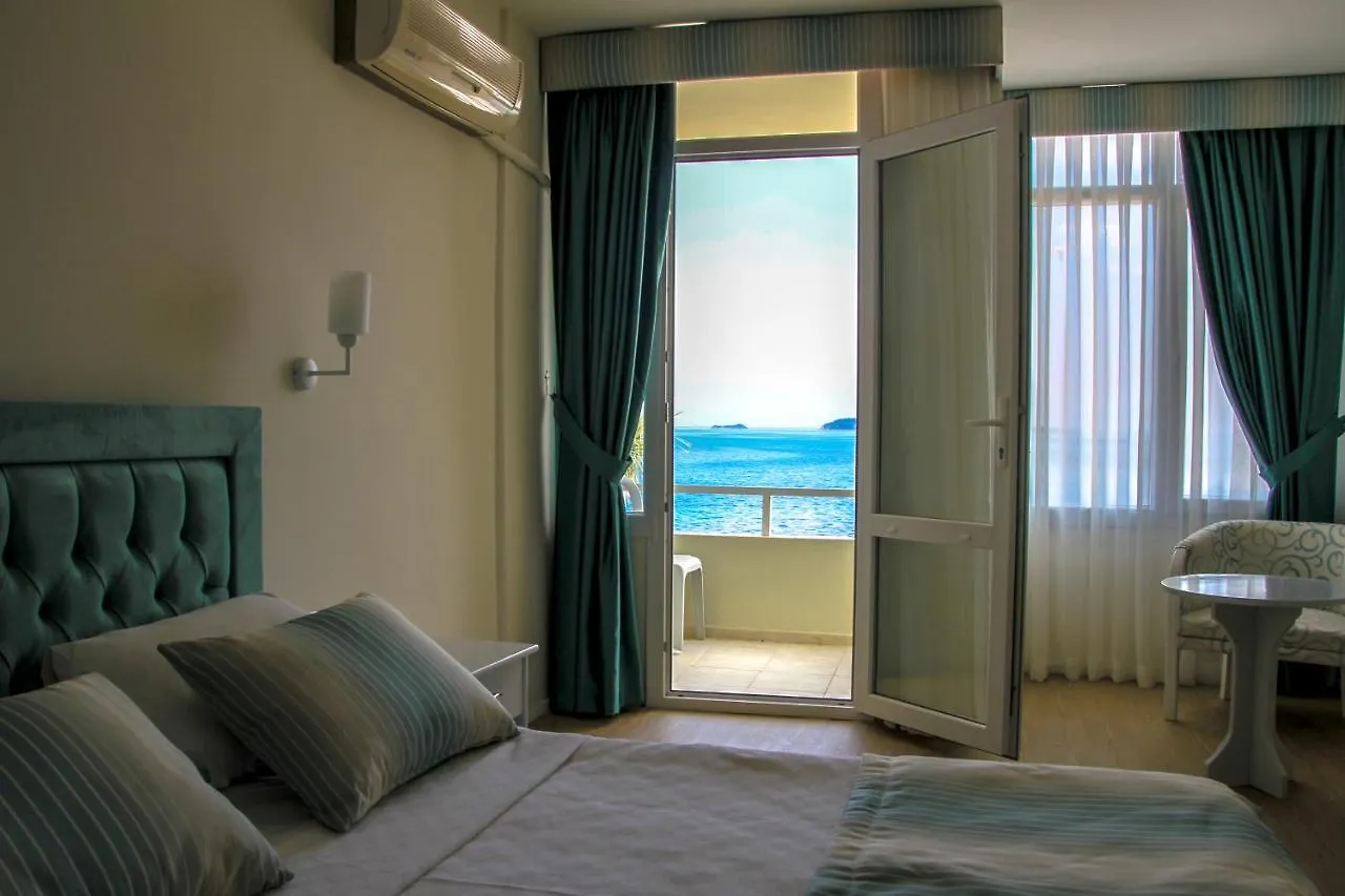 Iyonya Hotel Urla